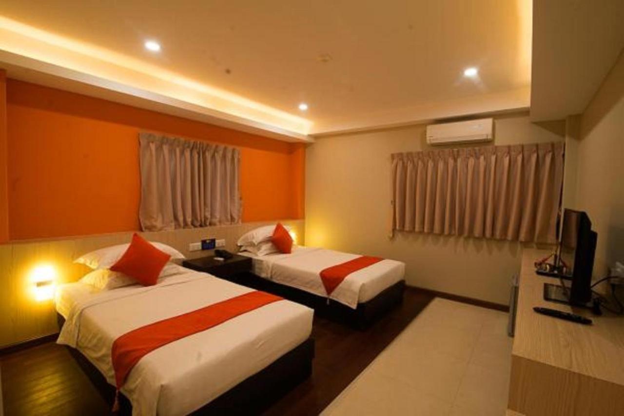 Eastern Hotel Rangun Kültér fotó